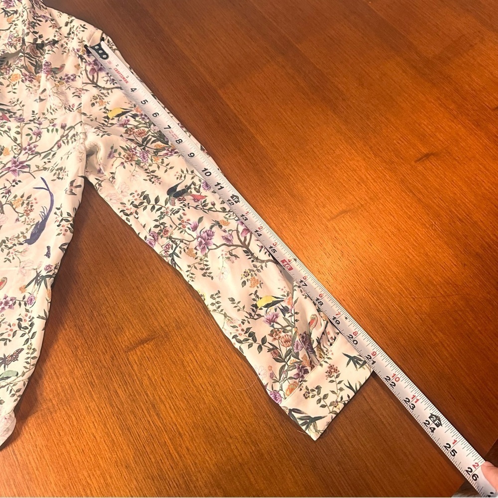 H&M Women’s Floral Birds Blouse Size 2 Small - Picture 12 of 12